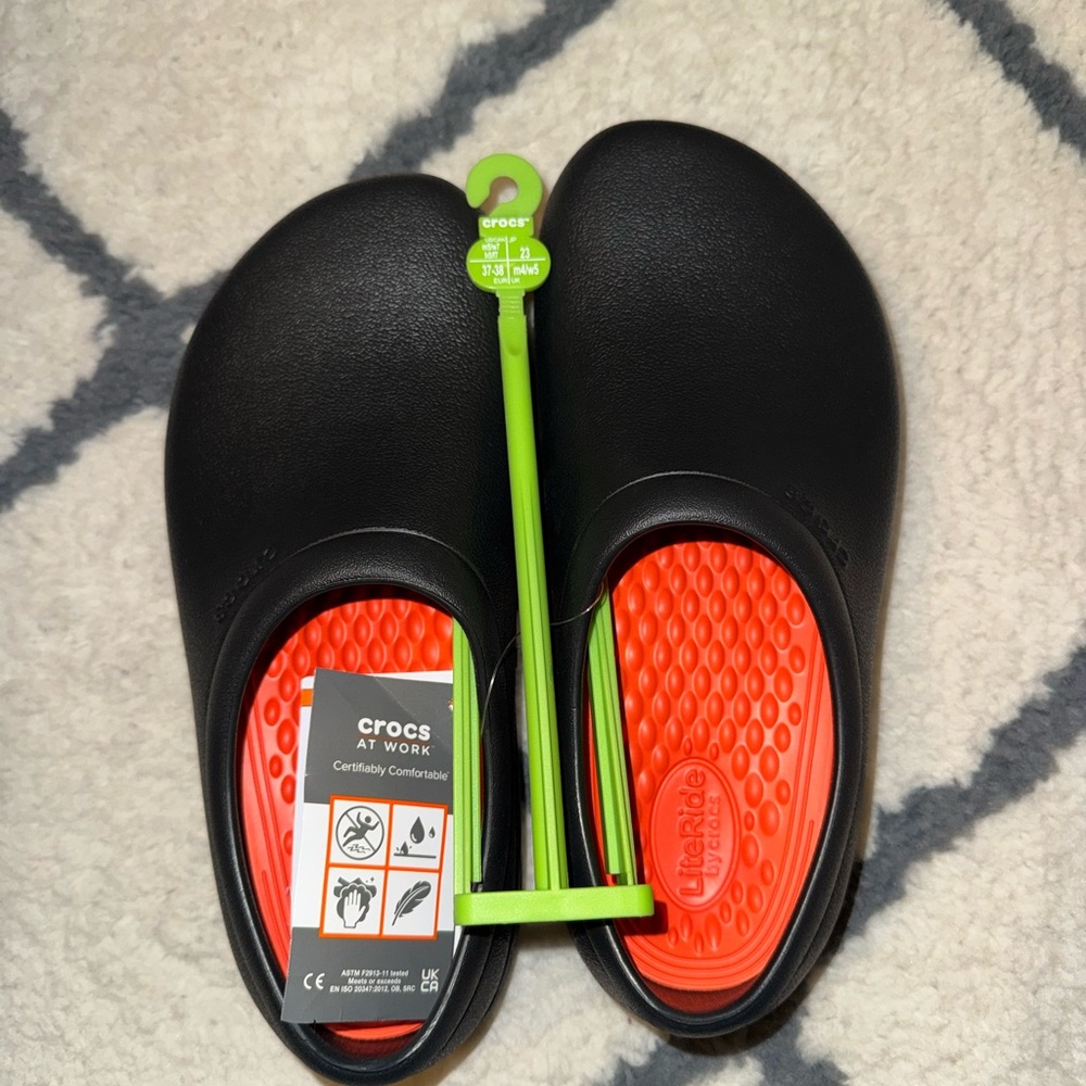 CROCS On the Clock LiteRide Slip On